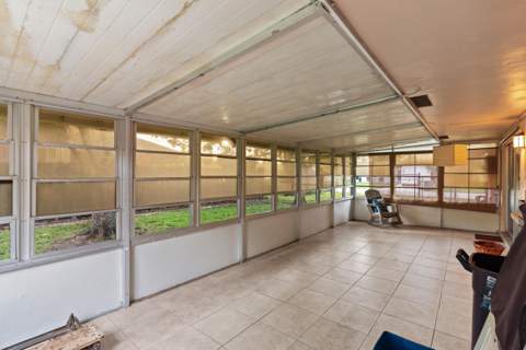 1111 NW 85th Way, Pembroke Pines FL - photo 12 of 14