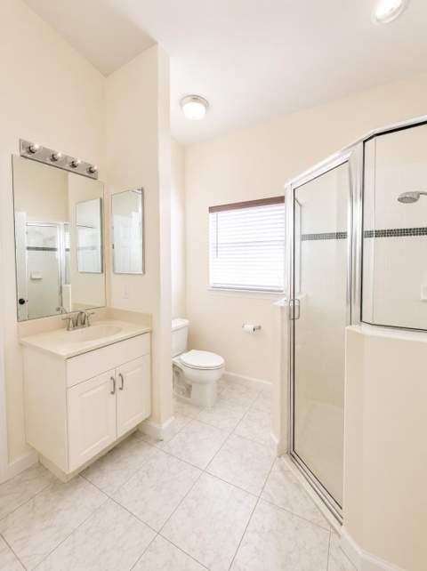 611 NW Whitfield Way, Port St. Lucie FL - photo 10 of 12