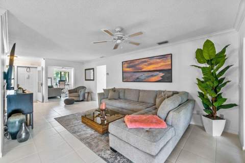 50 Pelican Pointe Drive #2050, Delray Beach FL - photo 7 of 26