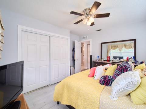 133 Lake Olive Drive, West Palm Beach FL - photo 11 of 25