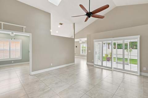 4357 SE Scotland Cay Way, Stuart FL - photo 8 of 49