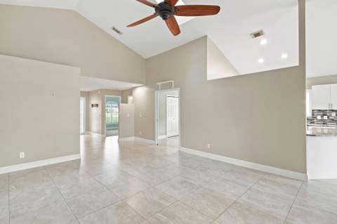 4357 SE Scotland Cay Way, Stuart FL - photo 9 of 49