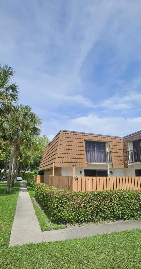 141 Heritage Way, West Palm Beach FL - photo 18 of 74