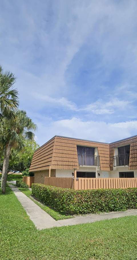 141 Heritage Way, West Palm Beach FL - photo 19 of 74