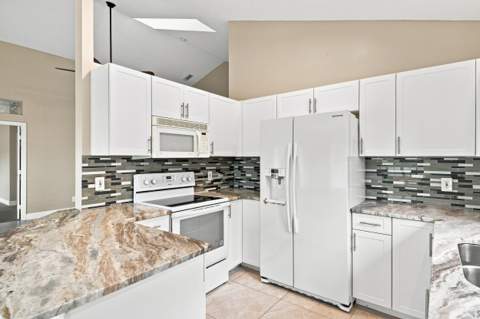 4357 SE Scotland Cay Way, Stuart FL - photo 14 of 49