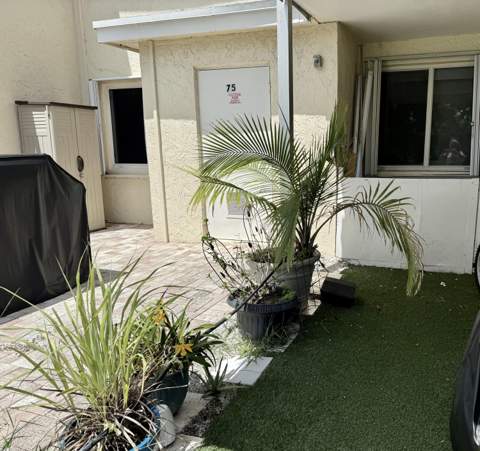 1421 NW 19th Terrace #102, Delray Beach FL - photo 14 of 32