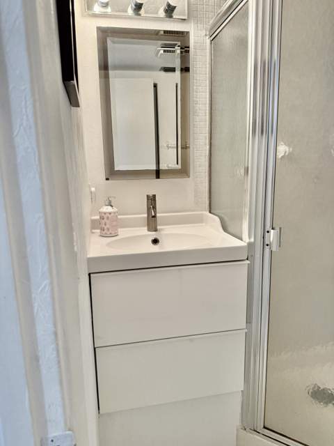 1421 NW 19th Terrace #102, Delray Beach FL - photo 8 of 32