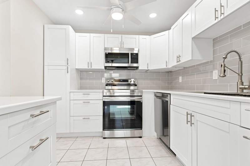 1 bedroom Condominium at 294 Tuscany Lane #f, Kings Point Tuscany Condos, Delray Beach — photo 2