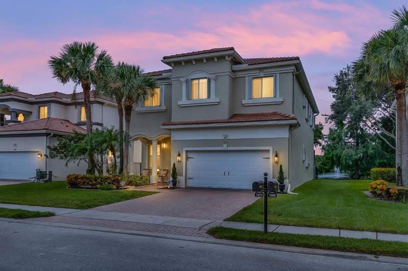 5 bedroom Single Family Residence at 1070 Grove Park Circle, Palmyra Estates, Boynton Beach — photo 3