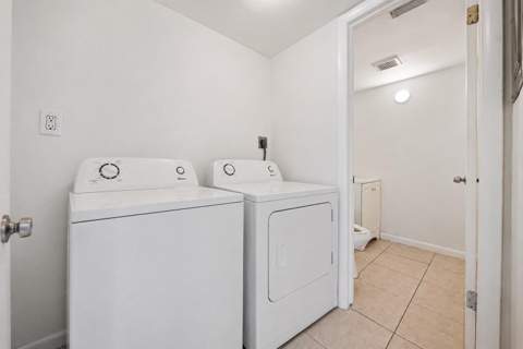2173 White Pine Circle #C, Greenacres FL - photo 13 of 15