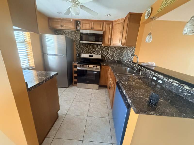 2 bedroom Condominium at 1025 Country Club Drive #407, Oriole Golf & Tennis Club, Margate — photo 2