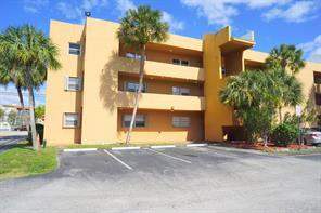2 bedroom Condominium at 1891 SW 81st Avenue #211, Gardens Of Burnham Woods, North Lauderdale — photo 2
