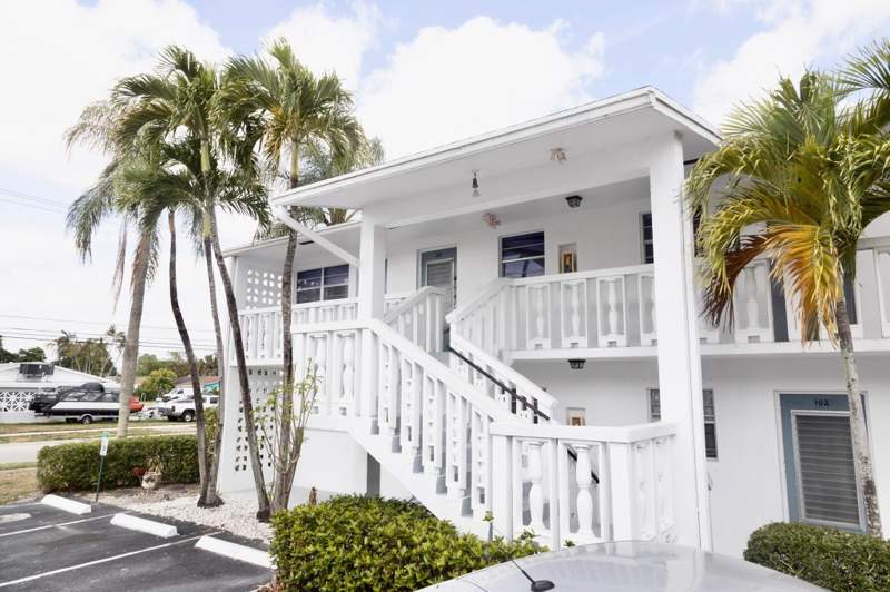 2 bedroom Condominium at 6500 Winfield Boulevard #Unit 201, Winfield Gardens South Condo, Margate — photo 2