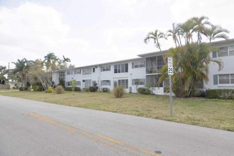 6500 Winfield Boulevard #Unit 201, Margate FL - photo 17 of 21