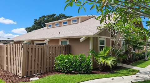 111 Maplecrest Circle, Jupiter FL - photo 24 of 30