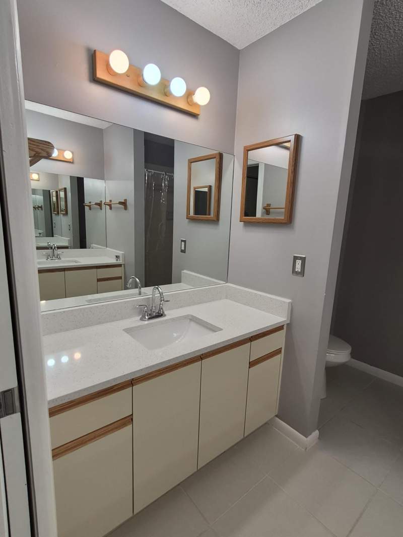 2 bedroom Condominium at 6531 SE Federal Highway #F211, Twin Lakes South & Town Villas Condo, Stuart — photo 5