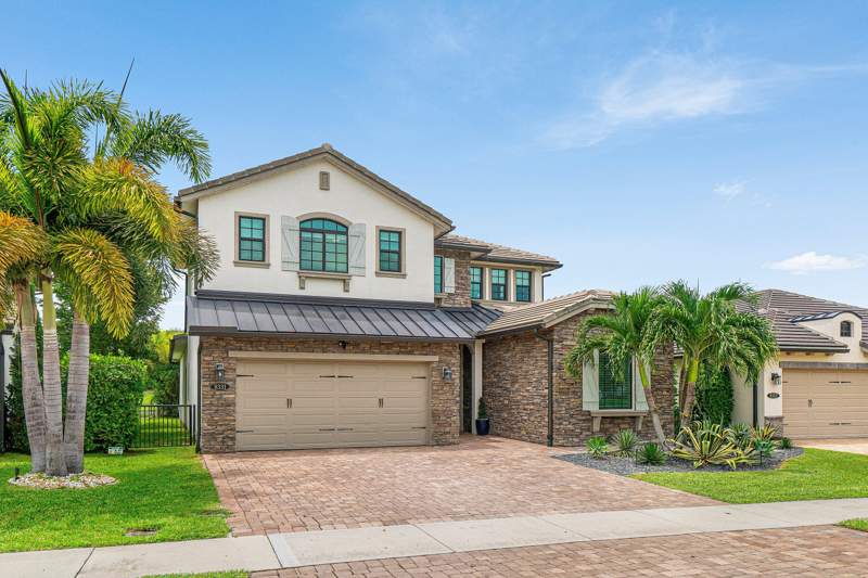 5 bedroom Single Family Residence at 8331 Grand Prix Lane, Palm Meadows Estates, Boynton Beach — photo 2