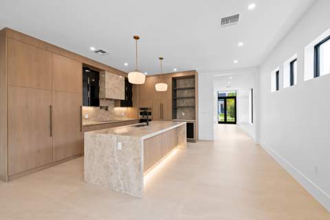 1131 NE 12th Avenue, Fort Lauderdale FL - photo 7 of 36