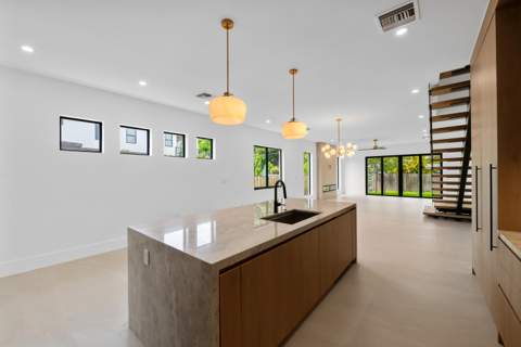 1131 NE 12th Avenue, Fort Lauderdale FL - photo 10 of 36