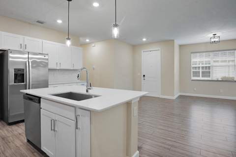1217 Haywagon Trail, Loxahatchee FL - photo 12 of 42