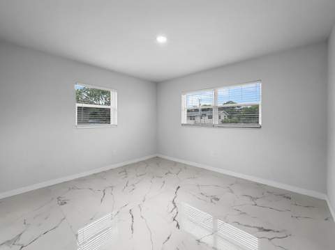2030 NE 1st Lane, Boynton Beach FL - photo 19 of 27