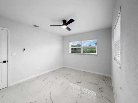 2030 NE 1st Lane, Boynton Beach FL - photo 16 of 27
