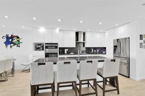 1035 Boca Cove Lane, Highland Beach FL - photo 13 of 57