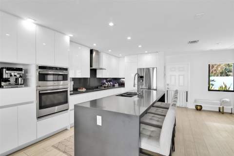 1035 Boca Cove Lane, Highland Beach FL - photo 14 of 57