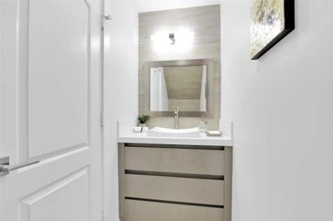 1035 Boca Cove Lane, Highland Beach FL - photo 16 of 57