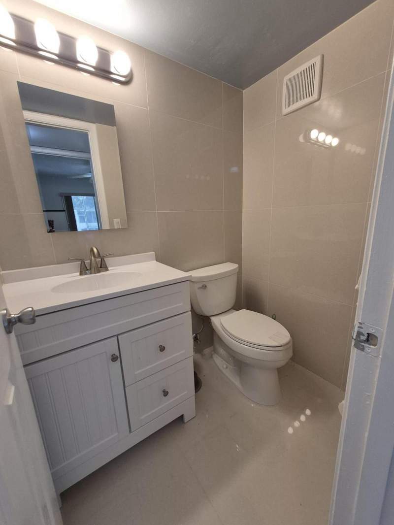 2 bedroom Condominium at 144 Dorchester G, Dorchester Condo, West Palm Beach — photo 4