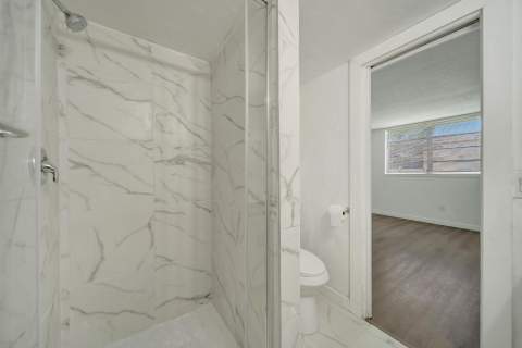 6001 NW 61st Avenue #112, Tamarac FL - photo 8 of 36