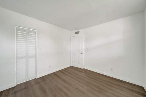 6001 NW 61st Avenue #112, Tamarac FL - photo 23 of 36