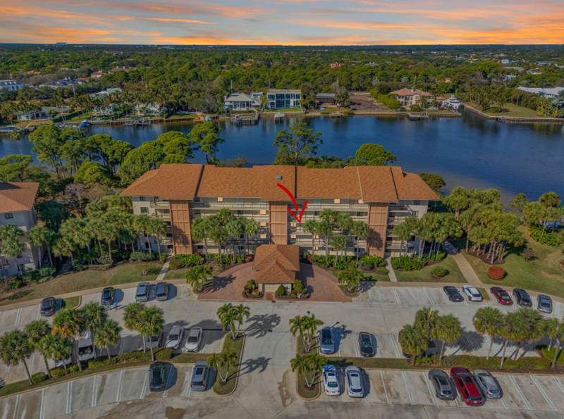2 bedroom Condominium at 1901 Marina Isle Way #304, Marina At The Bluffs Condo, Jupiter — photo 3