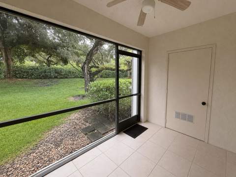 9601 Riverside Drive #A5, Coral Springs FL - photo 10 of 12
