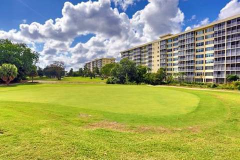 2801 N Palm Aire Drive #405, Pompano Beach FL - photo 8 of 51