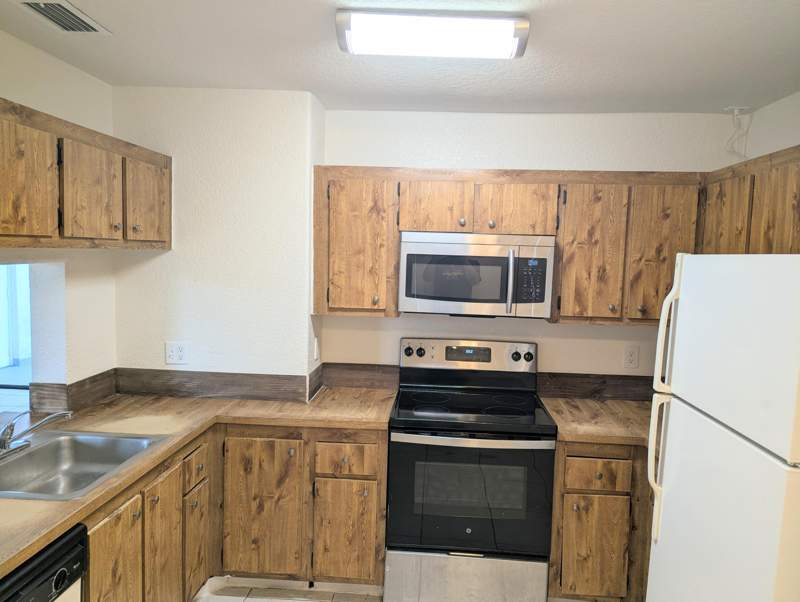 2 bedroom Condominium at 11331 Royal Palm Boulevard, Grenadier West Condo, Coral Springs — photo 4