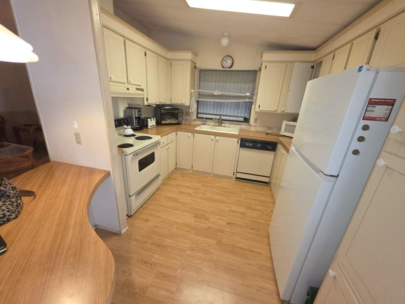 2 bedroom Manufactured Home at 2624 Caper Court, Savanna Club Plat I, Port St. Lucie — photo 5