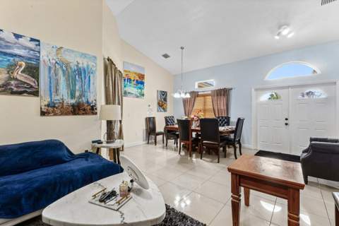 6112 NW Ginger Lane, Port St. Lucie FL - photo 6 of 31