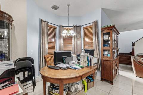 6112 NW Ginger Lane, Port St. Lucie FL - photo 19 of 31