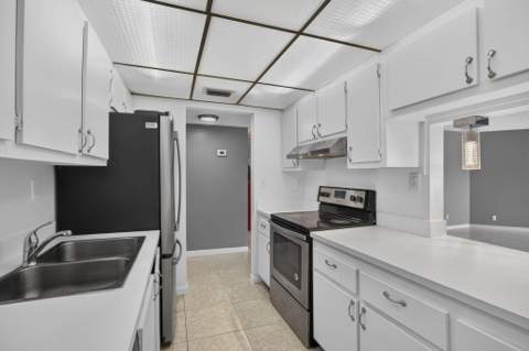 1900 N Congress Avenue #201, West Palm Beach FL - photo 12 of 41