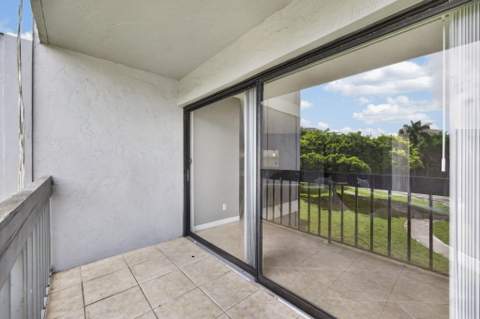 1900 N Congress Avenue #201, West Palm Beach FL - photo 21 of 41