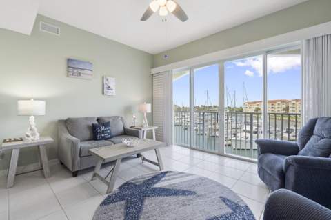16 Harbour Isle Drive #303, Fort Pierce FL - photo 8 of 25