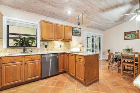 14654 Peace River Way, Palm Beach Gardens FL - photo 16 of 41