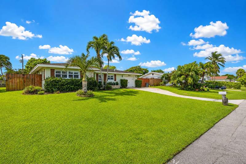3 bedroom Single Family Residence at 3854 Buttercup Circle, Palm Beach Gardens 3, Palm Beach Gardens — photo 5