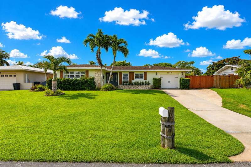 3 bedroom Single Family Residence at 3854 Buttercup Circle, Palm Beach Gardens 3, Palm Beach Gardens — photo 4