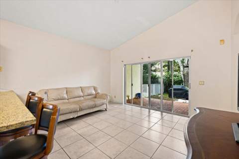 4033 NW 62nd Court, Coconut Creek FL - photo 14 of 34