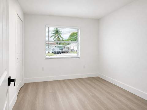 2013 Longwood Road, West Palm Beach FL - photo 13 of 22