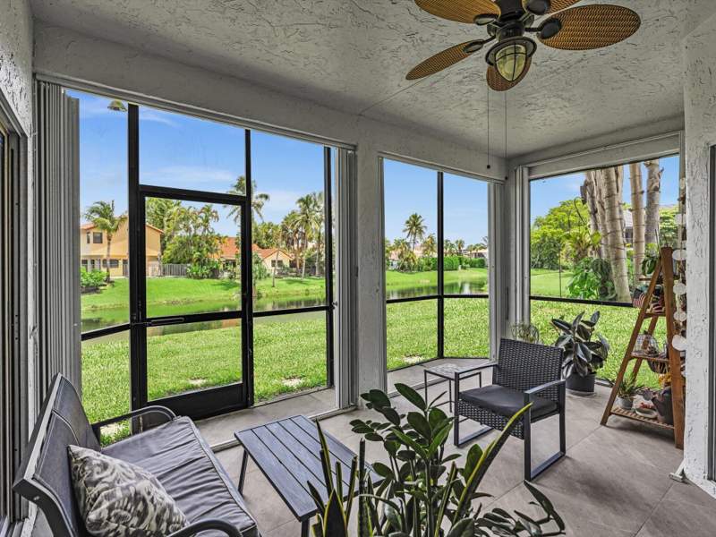 2 bedroom Condominium at 23156 Fountain View Drive #D, Isles Of Boca Condos One And Two Decls, Boca Raton — photo 2
