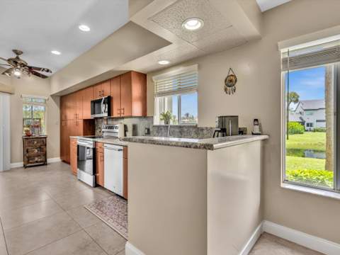 23156 Fountain View Drive #D, Boca Raton FL - photo 13 of 74