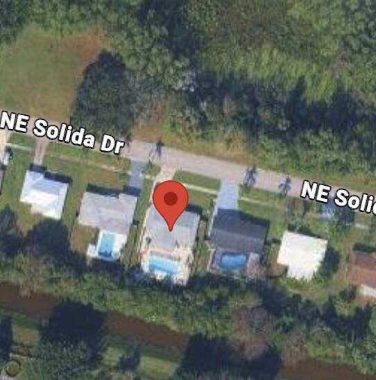 3 bedroom Single Family Residence at 330 NE SOLIDA Drive, RIVER PARK UNIT 9 PART C, Port St. Lucie — photo 2